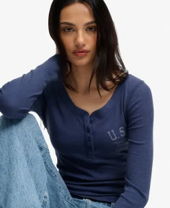 Athletic Button Down Long Sleeve Top