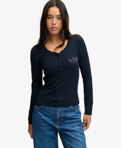Athletic Button Down Long Sleeve Top
