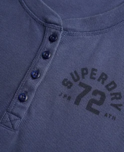 Athletic Button Down Long Sleeve Top