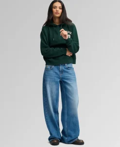 Athletic Essential Applique Cropped Hoodie
