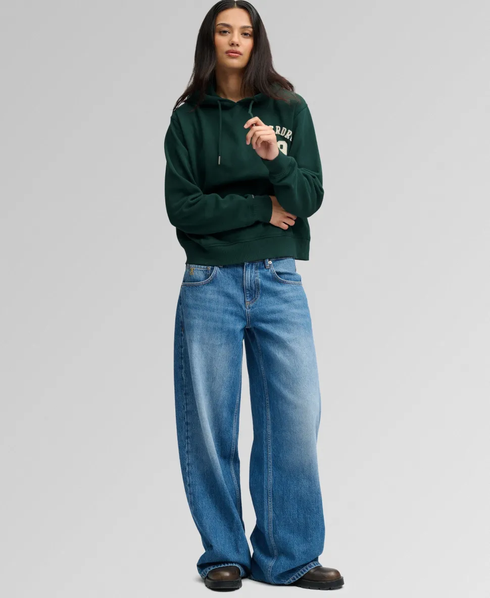 Athletic Essential Applique Cropped Hoodie