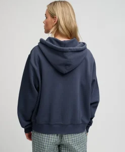 Athletic Essential Applique Cropped Hoodie