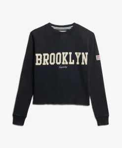 Athletic Essential Graphic Long Sleeve Top