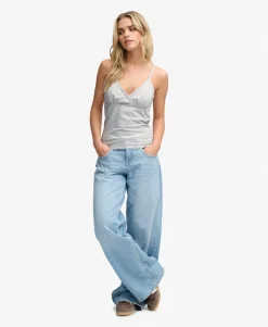 Athletic Essentials Trim V-Neck Vest Top