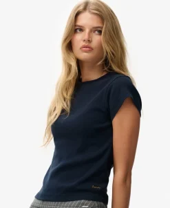 Athletic Essential T-Shirt