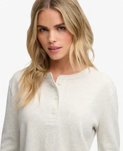 Athletic Essential Waffle Button Long Sleeve Top