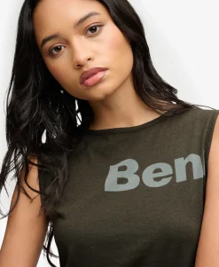Bench Fitted Layer Tank Vest