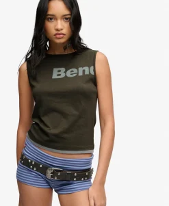 Bench Fitted Layer Tank Vest