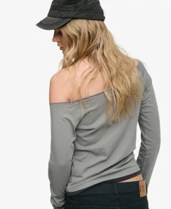 Bench Fitted Long Sleeve Layer Top