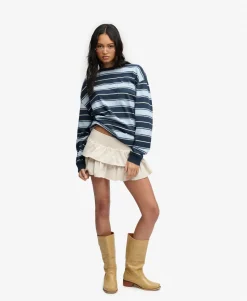 Bench Low Rise Tiered Skirt