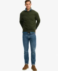 Classic Essential Sweatshirt