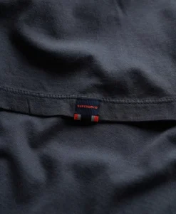 Classic Essential T-Shirt