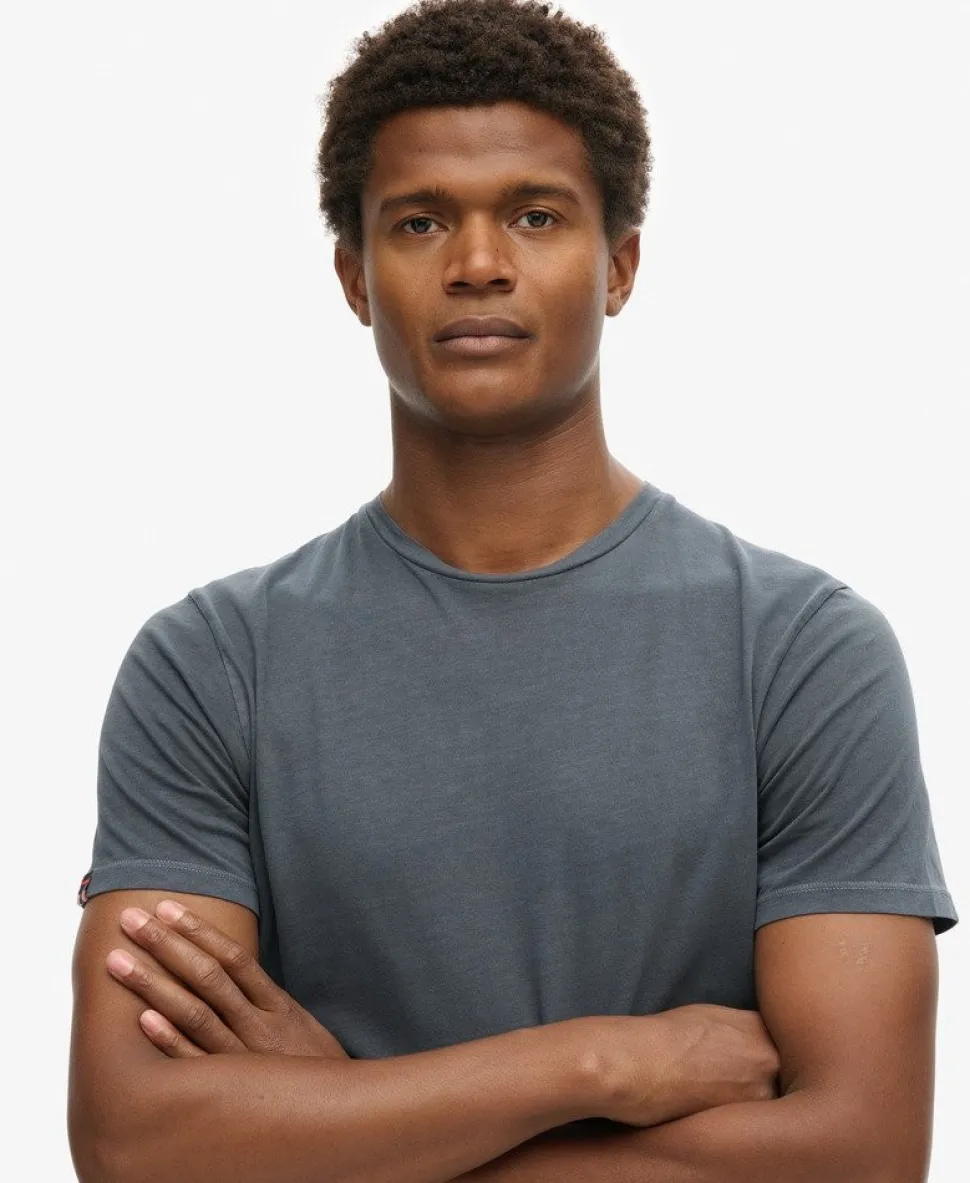 Classic Essential T-Shirt
