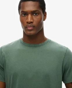 Classic Essential T-Shirt