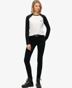 Essential Logo Long Sleeve Baseball Top