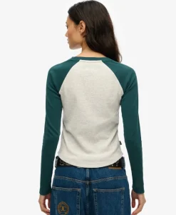 Essential Logo Ribbed Baseball Long Sleeve Top