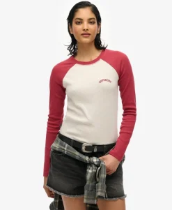 Essential Logo Ribbed Baseball Long Sleeve Top