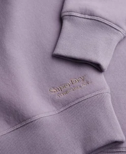 Essential Logo Sweatshirt