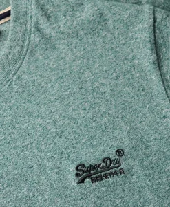 Essential Logo T-Shirt
