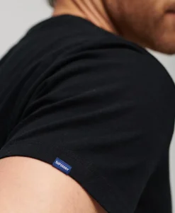 Essential Logo T-Shirt