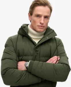 Everest Short Hooded Puffer Jacket