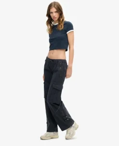 Low Rise Wide Leg Cargo Pants