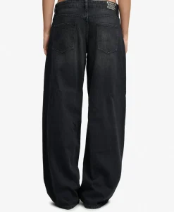 Mid Rise Baggy Jeans